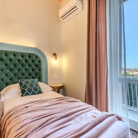 Atrium Emerald Spacious 204m With Private Sauna & Pool Table Perugia