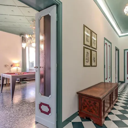 Apartment Atrium Emerald Spacious 204m With Private Sauna & Pool Table Perugia